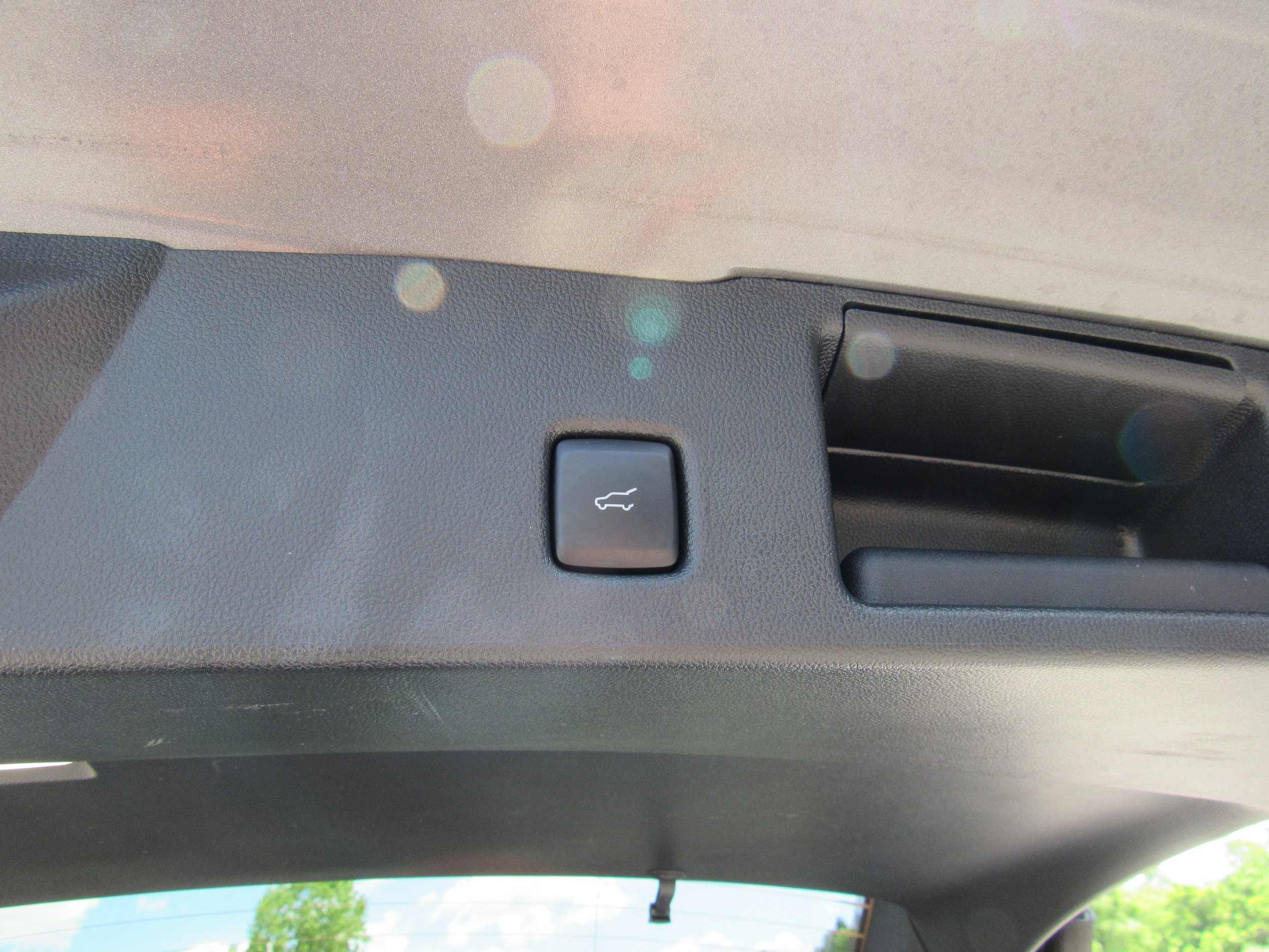 Used 2024 Ford Escape ST-Line w/ Tech Pack #1 AWD/4WD image 32