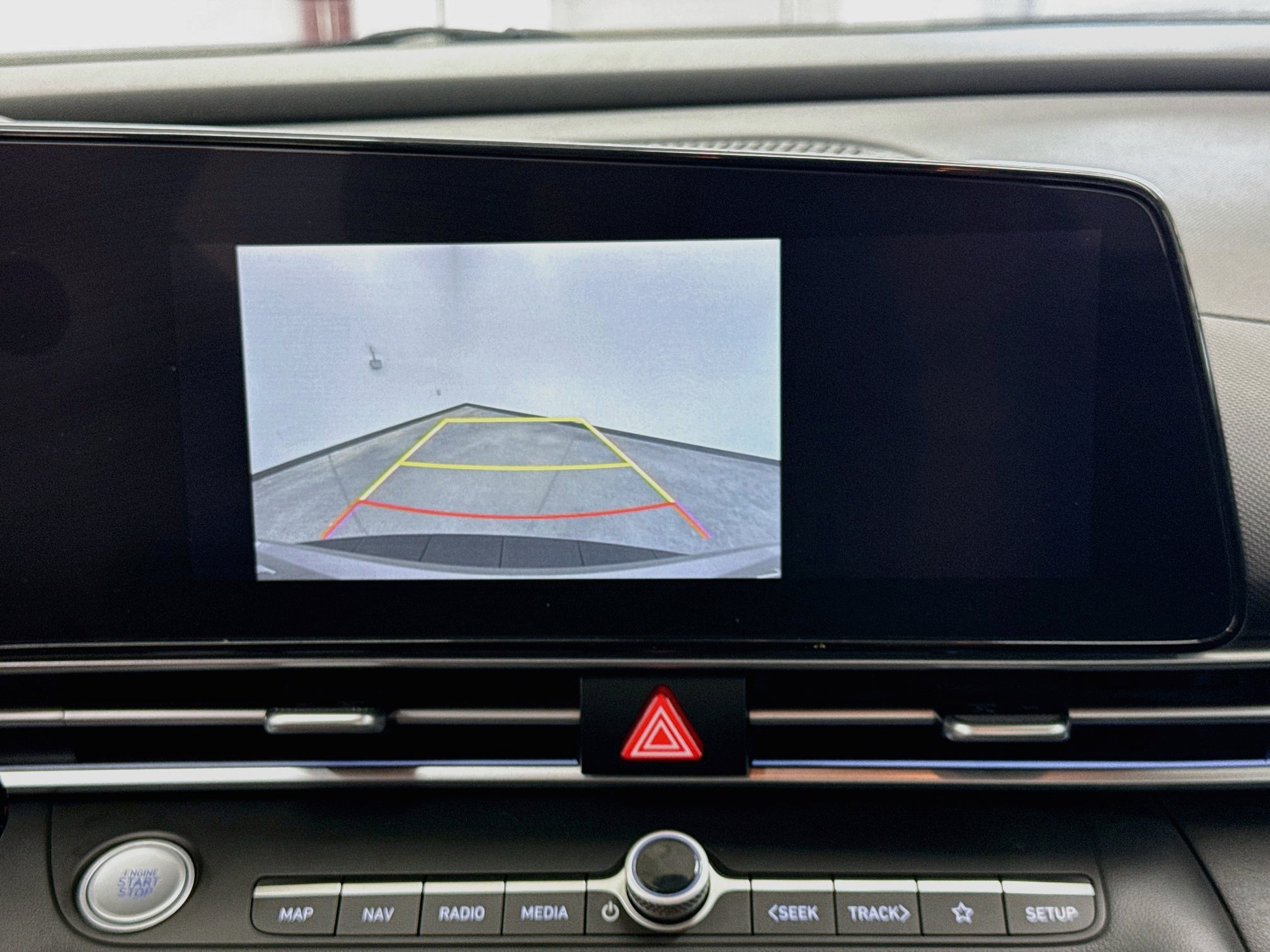 Used 2025 Hyundai Elantra SEL FWD image 23