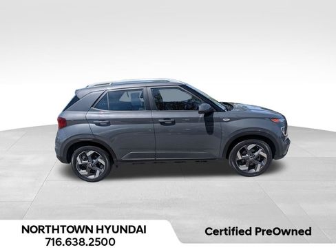 Used 2023 Hyundai Venue SEL w/ Cargo Package FWD image 13