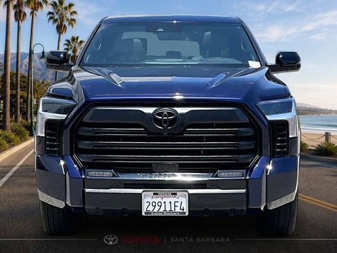 Used 2025 Toyota Tundra Limited AWD/4WD image 2