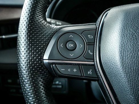 Used 2022 Toyota Avalon Limited w/ Advanced Safety Package image 11