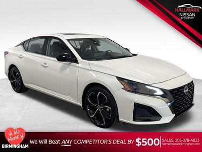 New 2025 Nissan Altima 2.5 SR w/ SR Premium Package