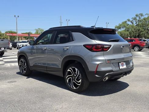 New 2026 Chevrolet TrailBlazer RS w/ Convenience Package FWD image 3