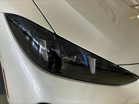 Used 2026 BMW M440i Coupe w/ Premium Package RWD image 13