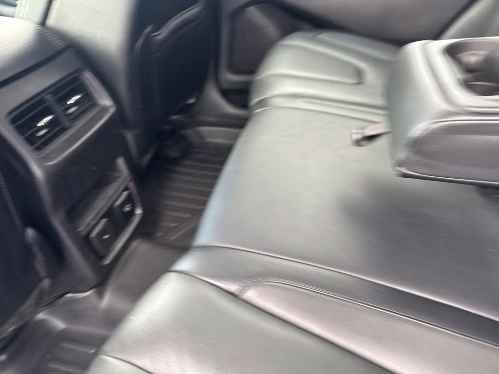 Certified 2019 Ford Edge Titanium FWD image 34