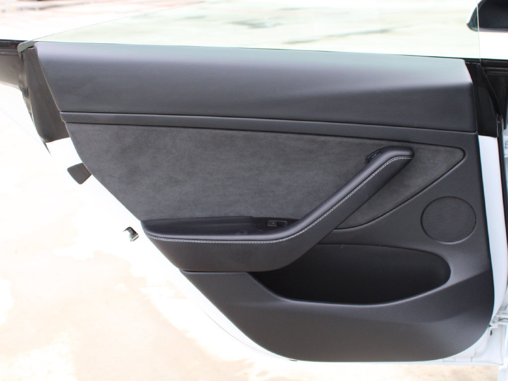 Used 2023 Tesla Model 3 Standard Range RWD image 25