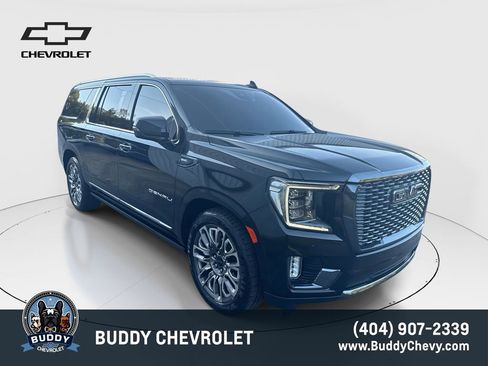 Used 2023 GMC Yukon XL Denali Ultimate image 1