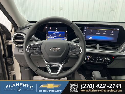 New 2026 Chevrolet Trax ACTIV w/ Driver Confidence Package FWD image 25