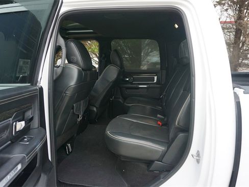 Used 2018 RAM 1500 Limited image 15