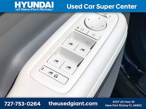 New 2026 Hyundai Santa Fe SEL image 18