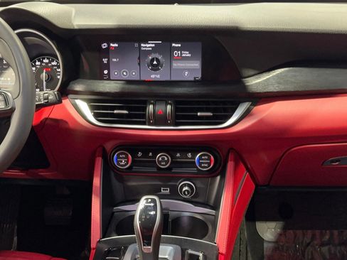 Used 2020 Alfa Romeo Stelvio w/ Nero Edizione image 36