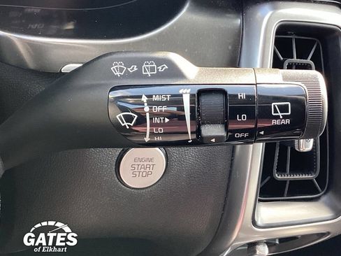 Used 2023 Kia Sorento S FWD image 30