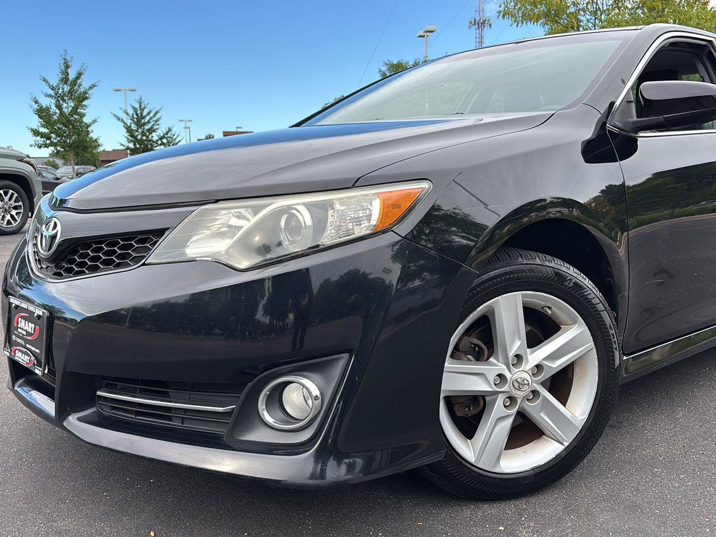 Used 2012 Toyota Camry SE FWD image 7