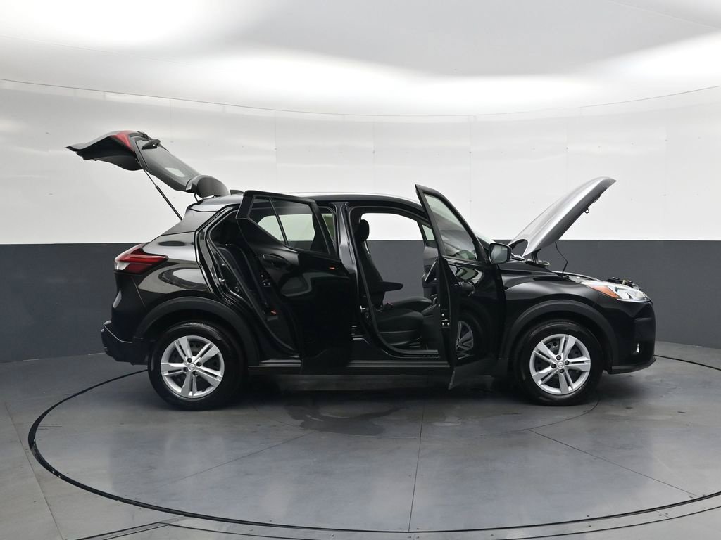 Certified 2025 Nissan Kicks Play S FWD image 43