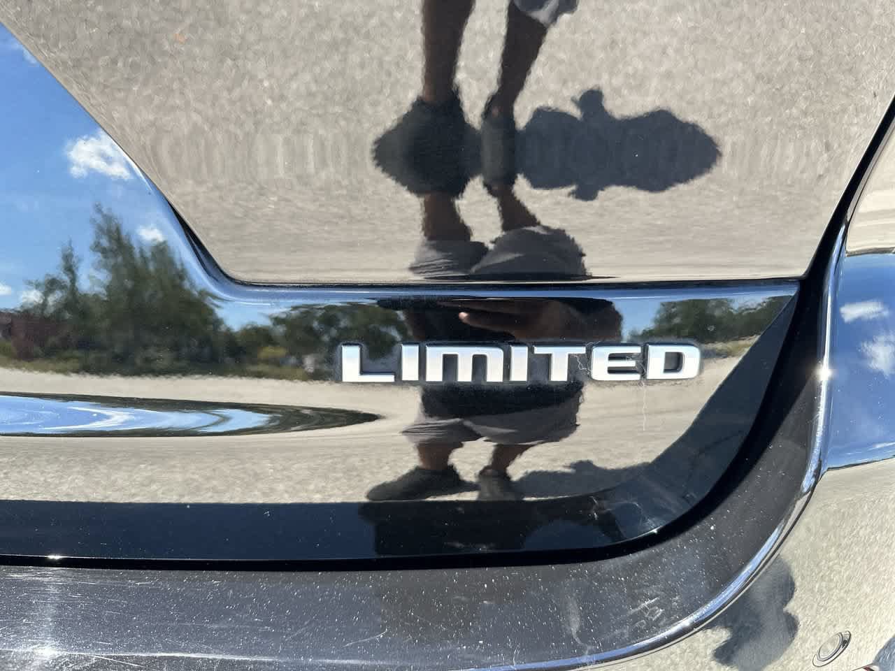 Certified 2024 Jeep Grand Cherokee L Limited w/ Trailer Tow Package AWD/4WD image 13