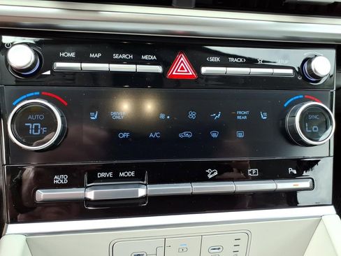 New 2026 Hyundai Santa Fe SEL FWD image 23