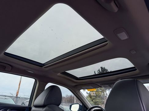 Used 2019 Nissan Maxima Platinum w/ Illumination Package image 9