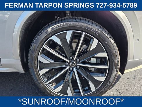 Certified 2025 Volvo XC90 B6 Plus image 13