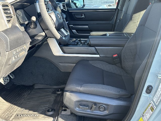 New 2026 Toyota Tundra SR5 w/ TRD Off-Road Package AWD/4WD image 20