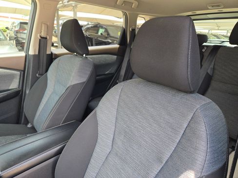 Used 2023 Nissan Rogue SV FWD image 9