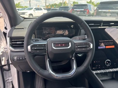New 2026 GMC Terrain Elevation w/ Technology Package II FWD image 15