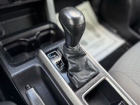 Used 2021 Toyota Tacoma SR5 image 28