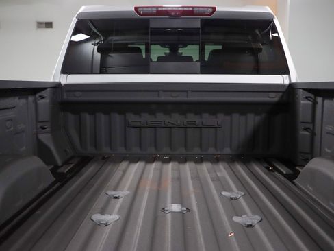 Used 2023 GMC Sierra 2500 Denali w/ Denali Ultimate Package AWD/4WD image 33