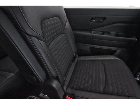 Certified 2024 Nissan Pathfinder Rock Creek AWD/4WD image 15