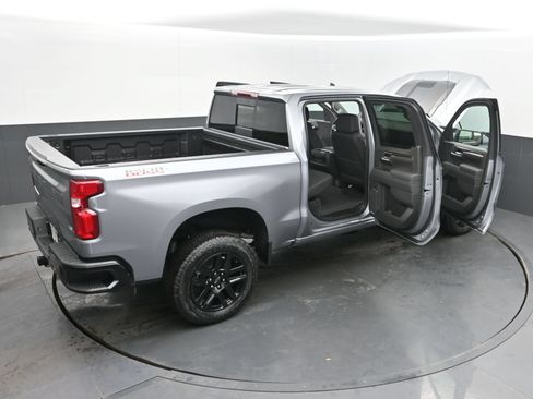 Used 2026 Chevrolet Silverado 1500 LT Trail Boss w/ LT Trail Boss Premium Package AWD/4WD image 45