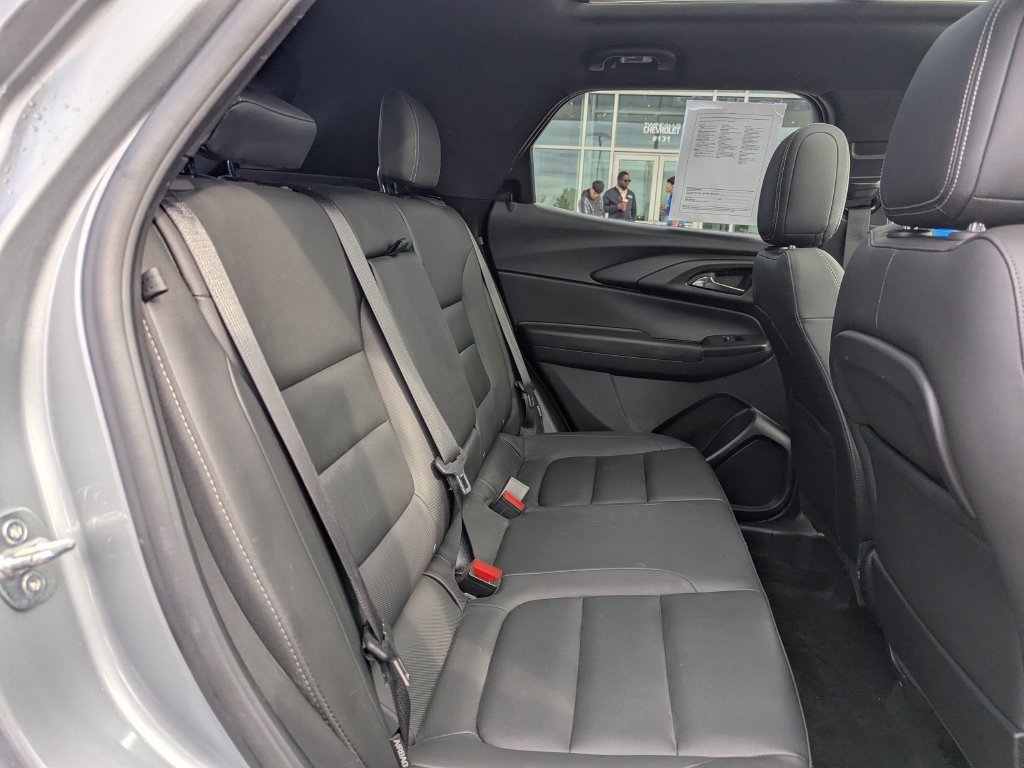 Used 2023 Chevrolet TrailBlazer ACTIV w/ Sun and Liftgate Package FWD image 38