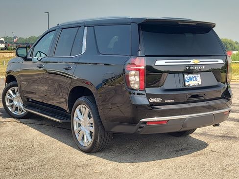 Used 2023 Chevrolet Tahoe High Country AWD/4WD image 2