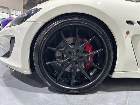 Used 2013 Maserati GranTurismo MC RWD image 7