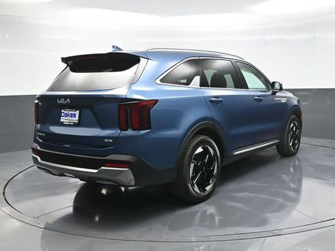 New 2025 Kia Sorento EX image 8