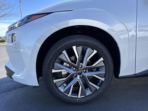 New 2026 Subaru Solterra Limited image 18