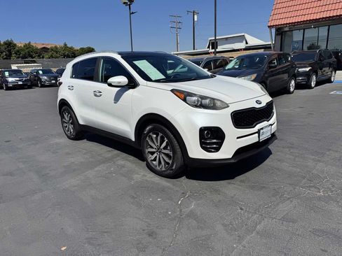 Used 2017 Kia Sportage EX w/ EX Premium Package FWD image 8