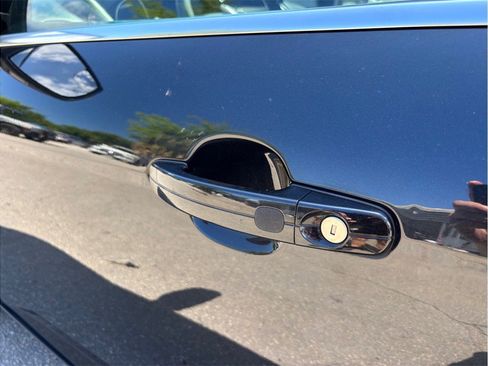 Used 2015 Ford Focus Titanium FWD image 14