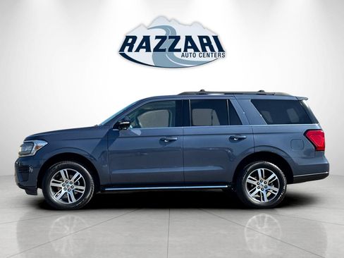 Used 2023 Ford Expedition XLT AWD/4WD image 6