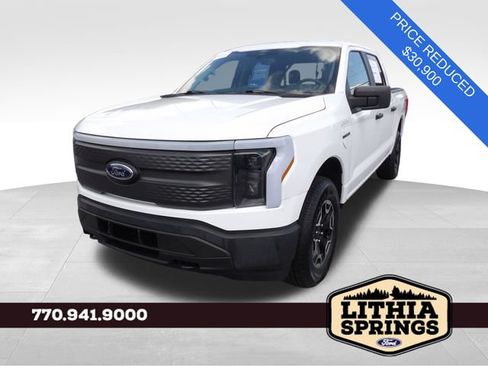 Certified 2022 Ford F150 Lightning Pro AWD/4WD image 3