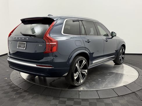 Certified 2024 Volvo XC90 B6 Ultimate AWD/4WD image 7