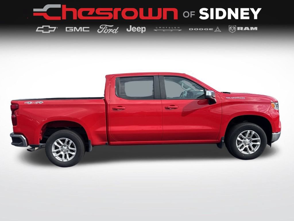 Used 2023 Chevrolet Silverado 1500 LT AWD/4WD image 6