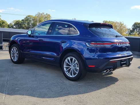 New 2026 Porsche Macan image 3