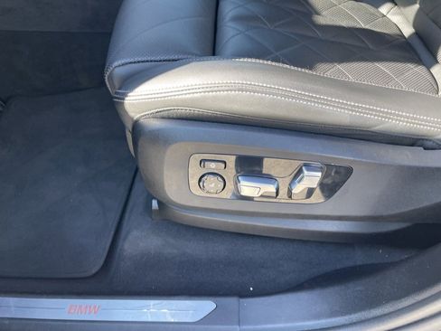 Used 2024 BMW X5 sDrive40i image 11