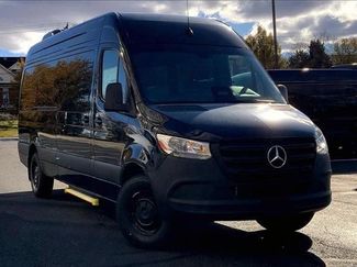 New 2025 Mercedes-Benz Sprinter 2500 video 1
