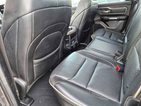 Used 2019 RAM 1500 Laramie AWD/4WD image 21