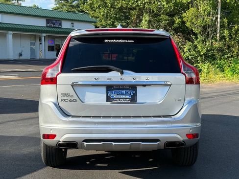 Used 2017 Volvo XC60 T5 Dynamic w/ Preferred Option Package FWD image 9