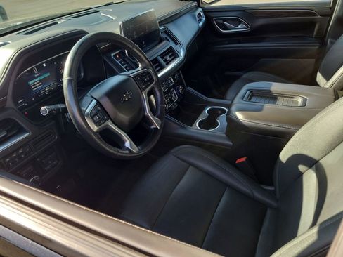 Used 2022 Chevrolet Tahoe Z71 w/ Z71 Off-Road Package image 10