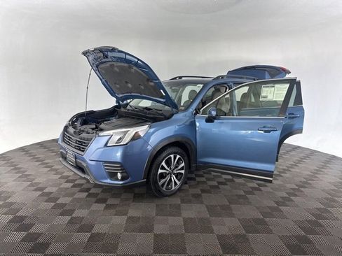 Used 2023 Subaru Forester Limited image 10