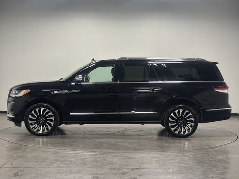 Used 2022 Lincoln Navigator L Black Label image 7