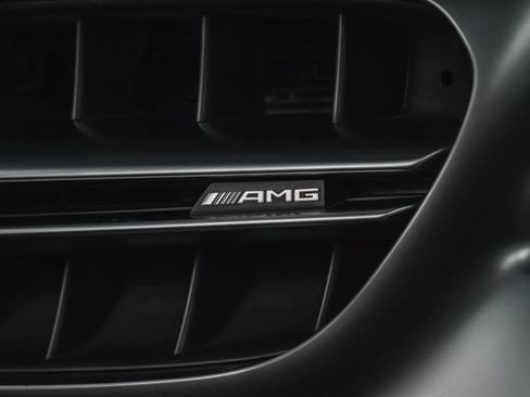 Used 2019 Mercedes-Benz E 63 AMG S image 5