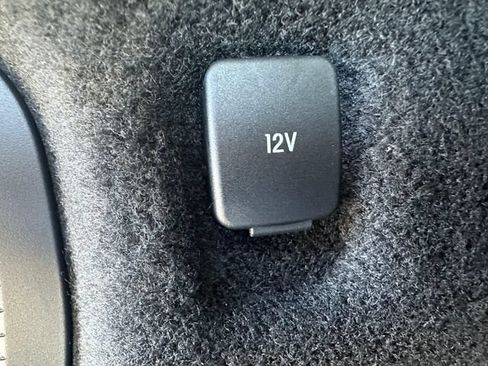 Used 2025 Lincoln Corsair Grand Touring w/ Equipment Group 301A AWD/4WD image 27